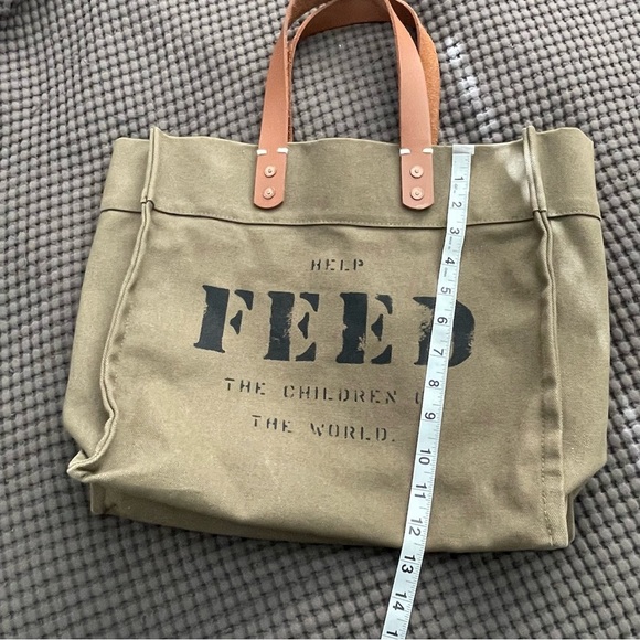 Feed the children tote bag - Picture 6 of 8
